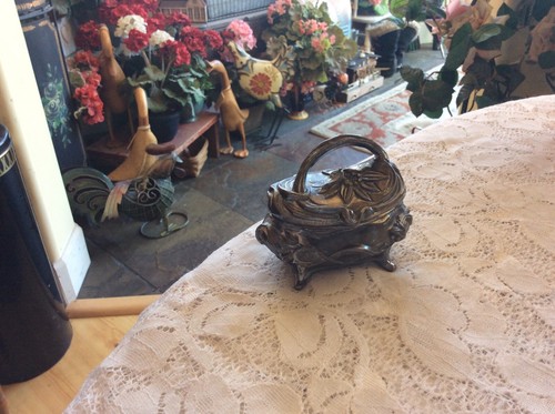 Antique art nouveau jewelry - art,