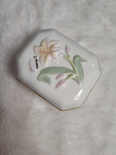 Lenox china tiger lily - lenox,